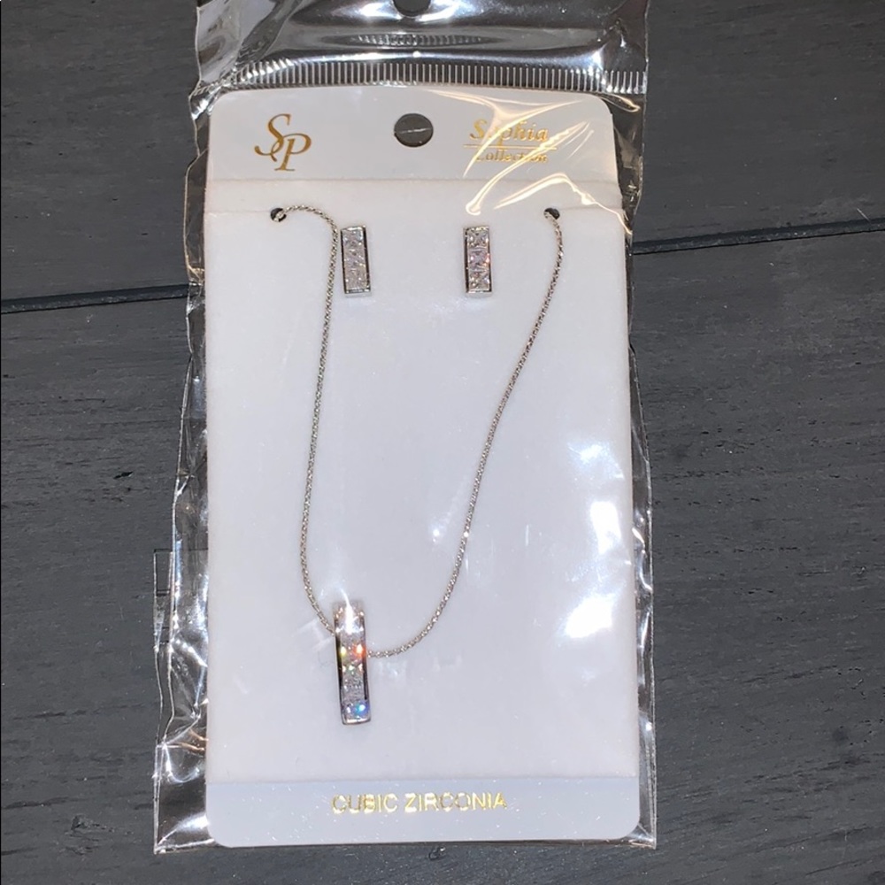 Diamond necklace and matching earrings